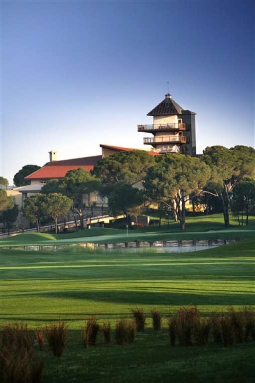 Fairway and green at Montgomerie Maxx Royal