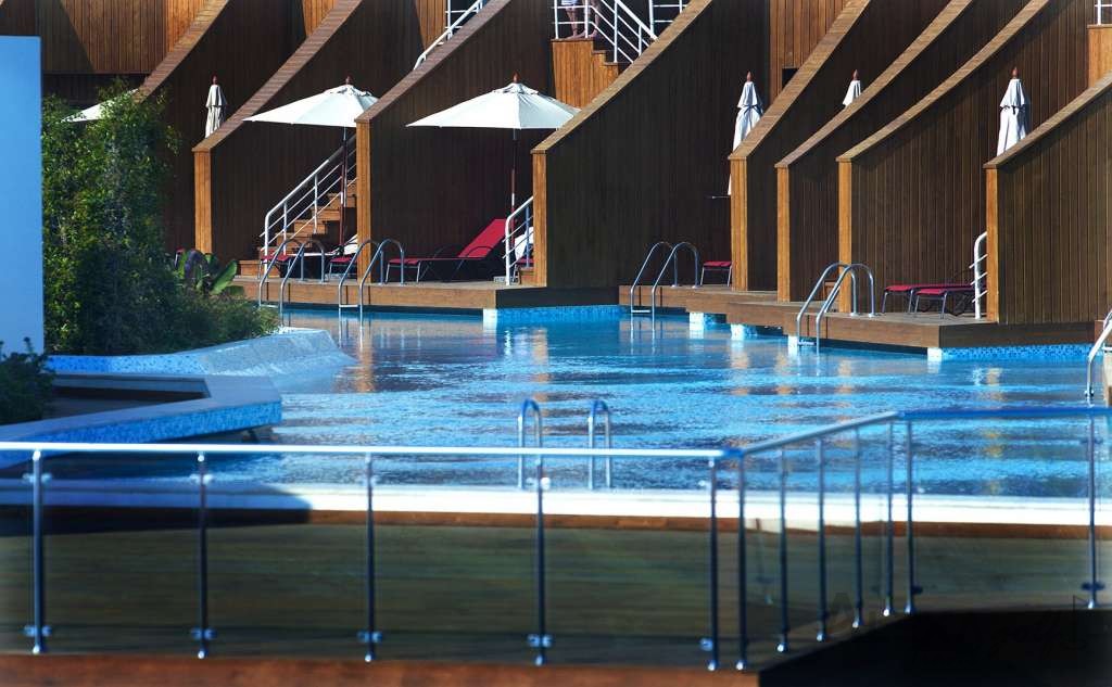 Pool-access accommodation at Cornelia Diamond