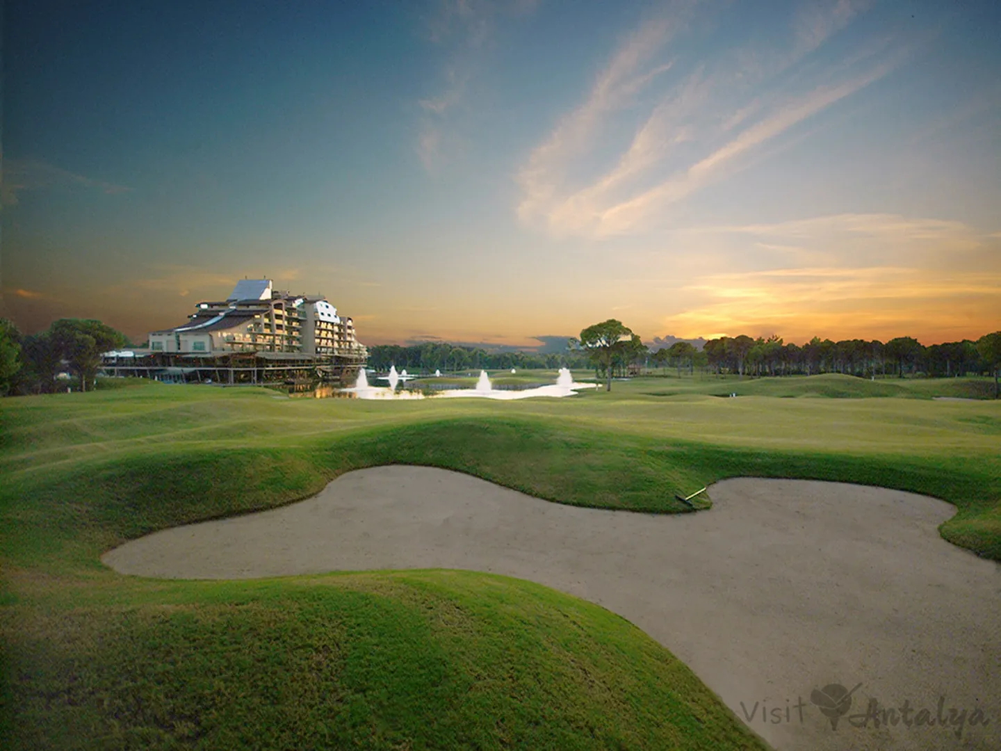 Sueno Golf, 7 Nights and Unlimited Golf